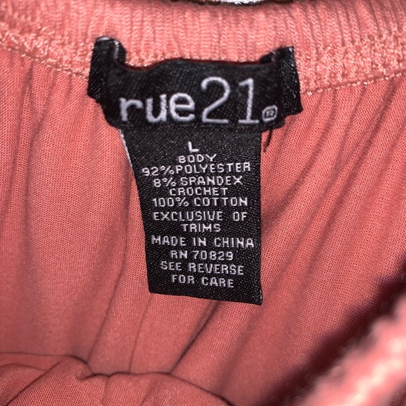 Romper - Picture 2 of 2